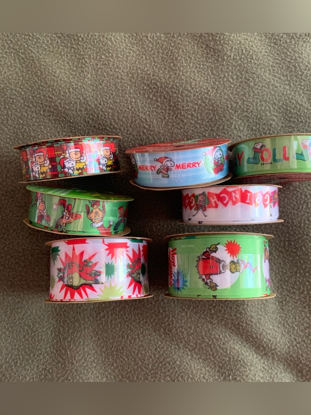NWT Offray Peanuts & The Grinch Christmas ribbon. 7/8” & 1.5”. 9 ft.